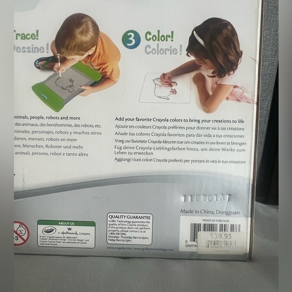 Crayola Trace & Draw. Draw color and play with your Ipad2. Slide your iPad - Picture 5 of 11